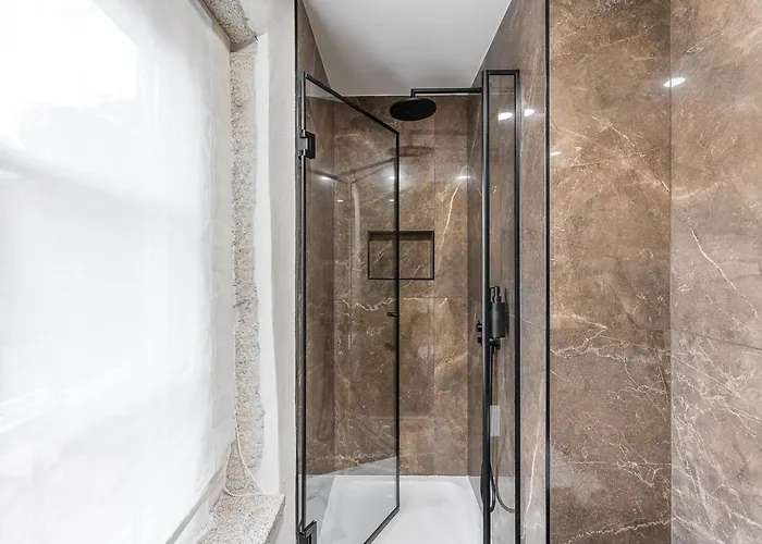 Guestready - Mercadores 150 *